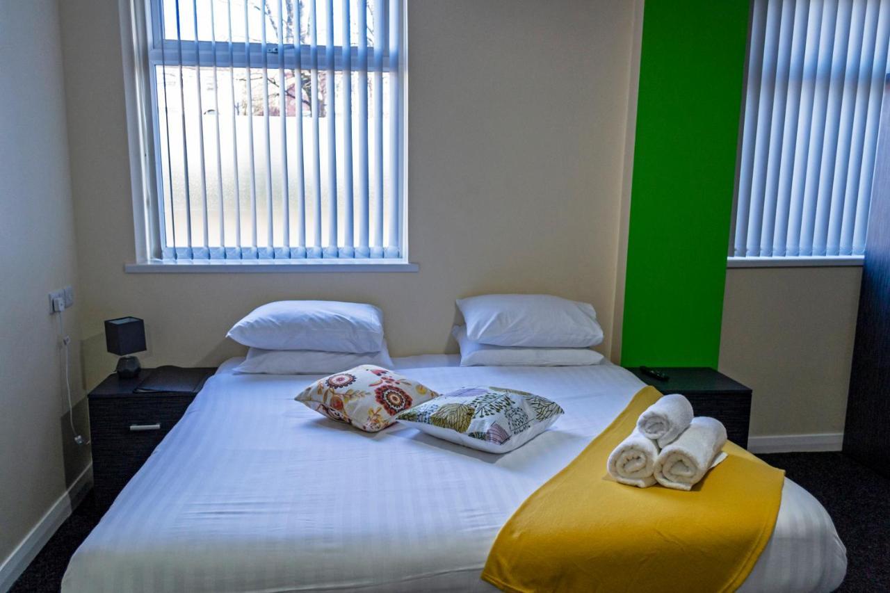 Lymedale Suites Studios & Aparthotel In Newcastle Under Lyme & Stoke Экстерьер фото